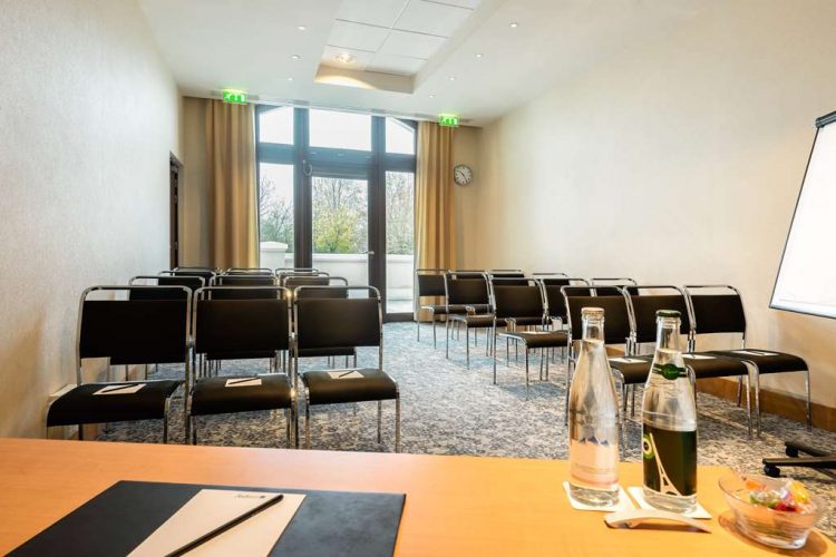 Meeting Room Classroom Style -Rome