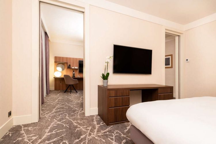 One Bedroom Suite & Junior Suite
