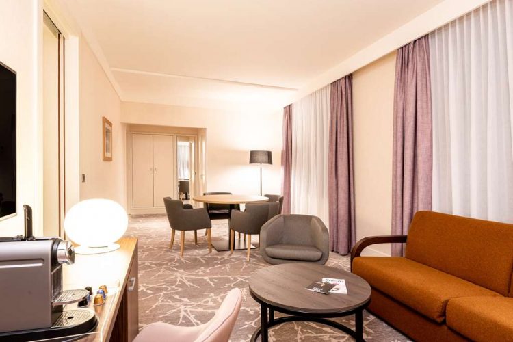 One Bedroom Suite accessible