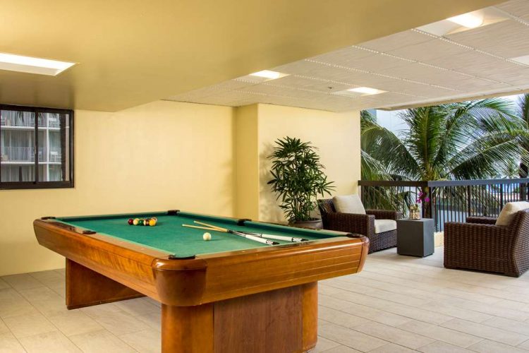 Aston Waikiki Beach Tower - Pool Table