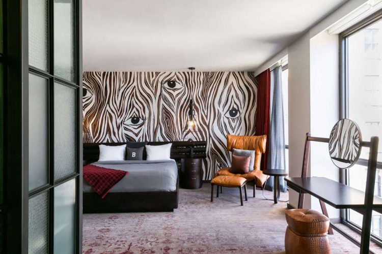 Bobby Deluxe Suite