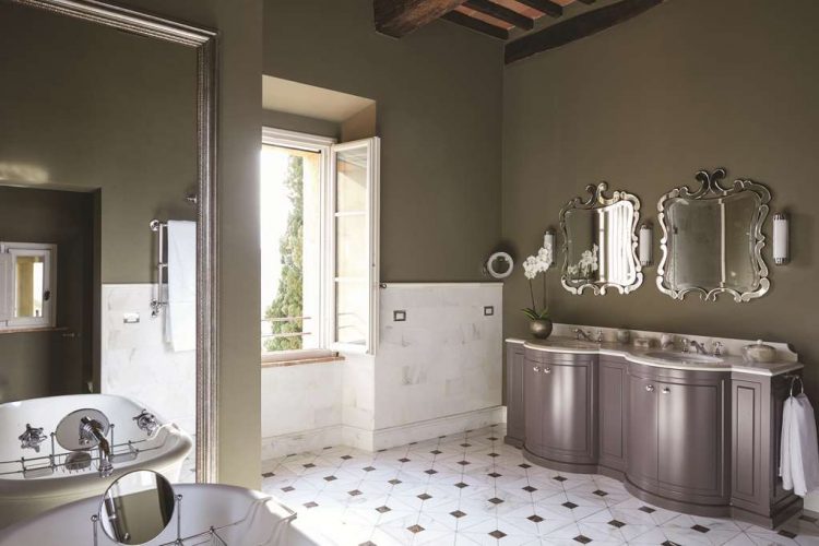 Executive Junior Suite Bathroom