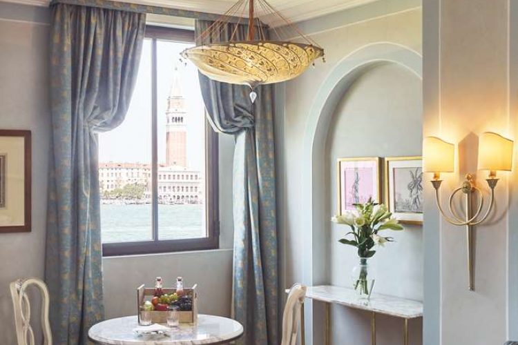 Double Room Palazzetto St Mark’s View