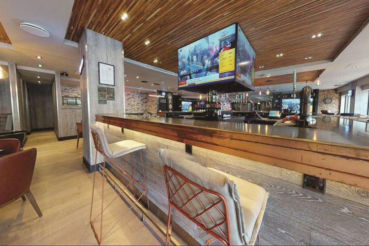 Restaurant and Bar