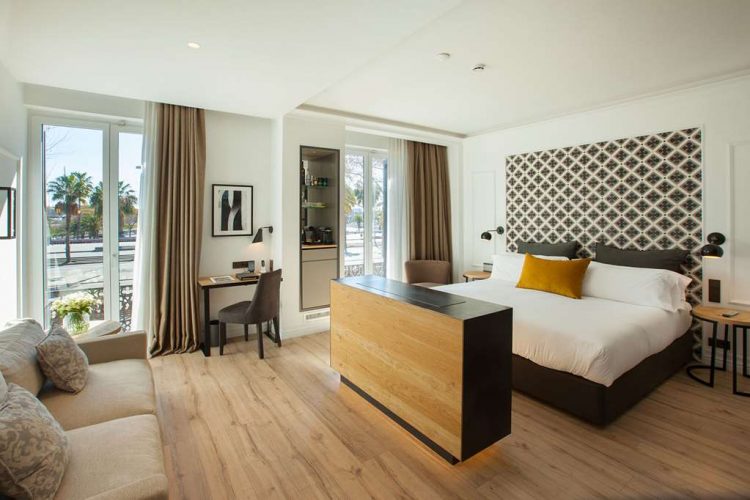 Junior Suite Marina Bedroom