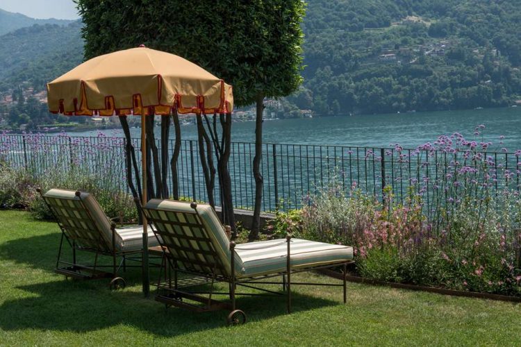 Junior Suite al Lago with Lake View garden