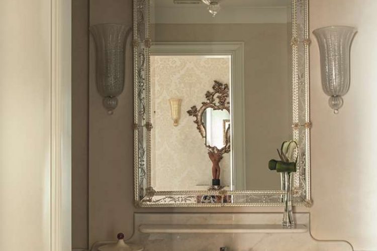 Suite Bathroom