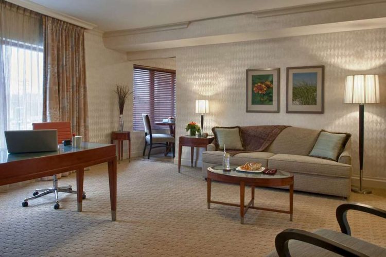 Guest room