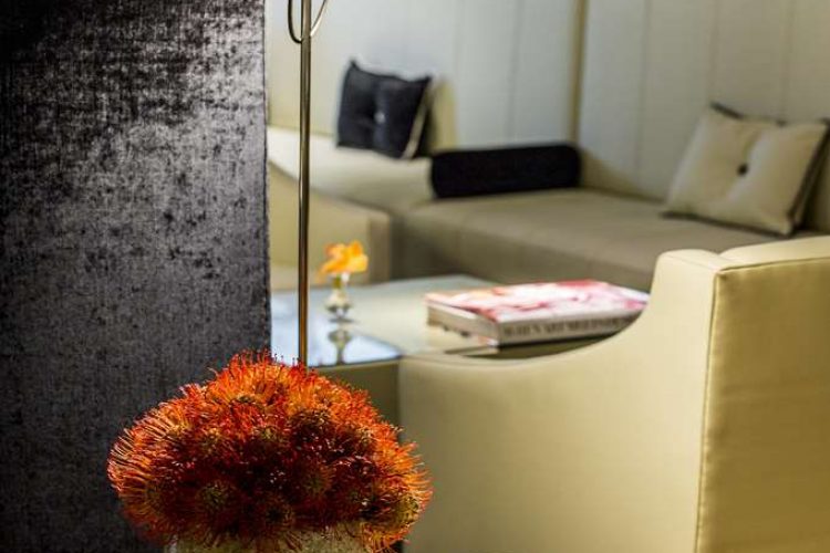 MH - Hall0 Cocktail Bar