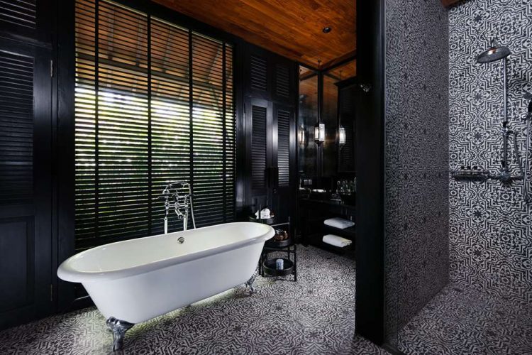 Lawan Thai Villa - Bathroom
