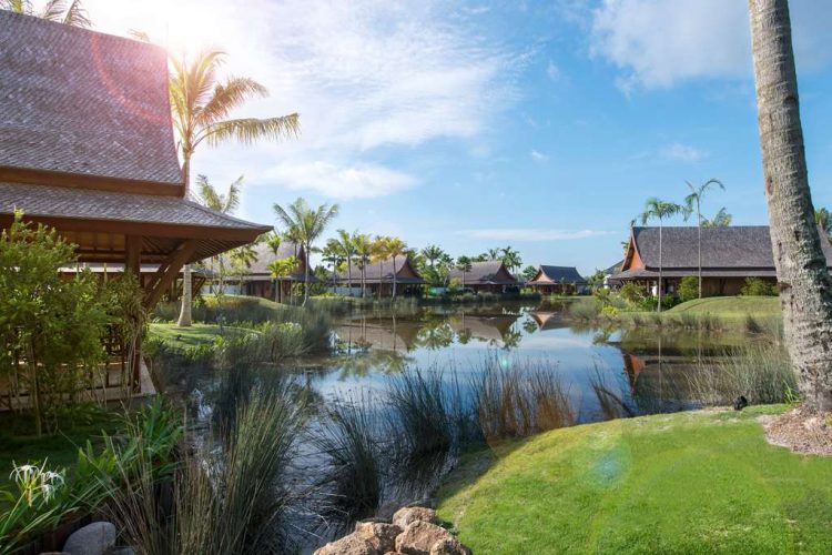 Lawan Thai Villa Exterior