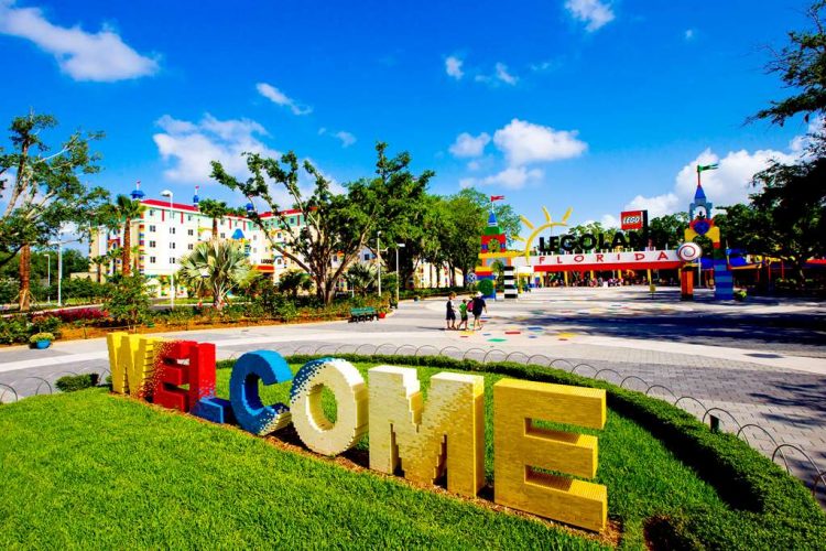 Steps from Legoland - Hotel