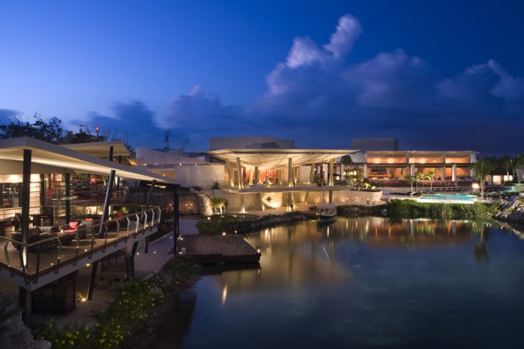 Maya gallery hotel 3