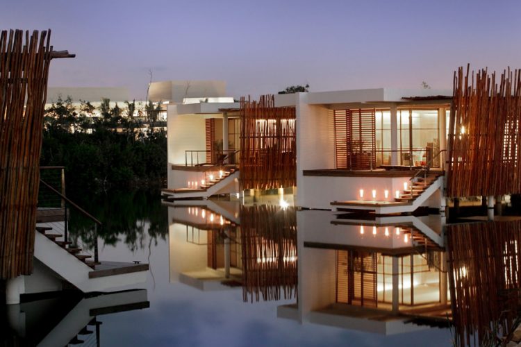 Deluxe Overwater Lagoon Suite
