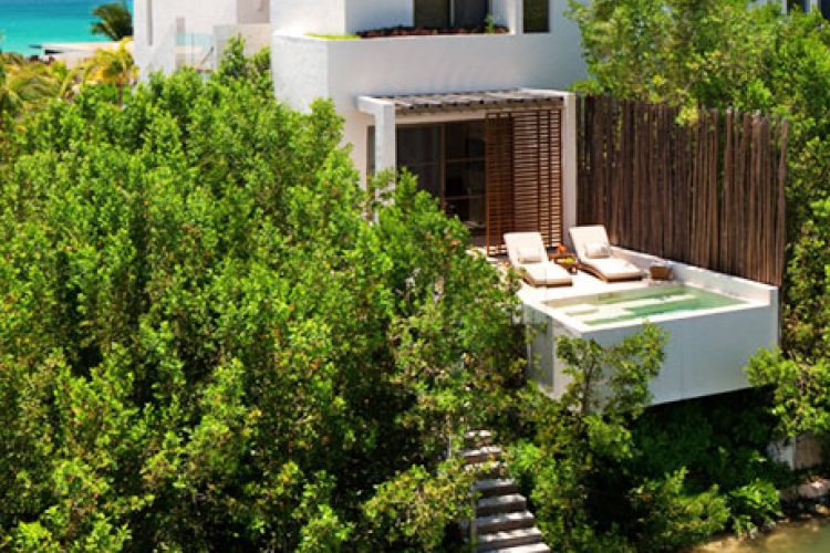 Beachside Lagoonview Suite