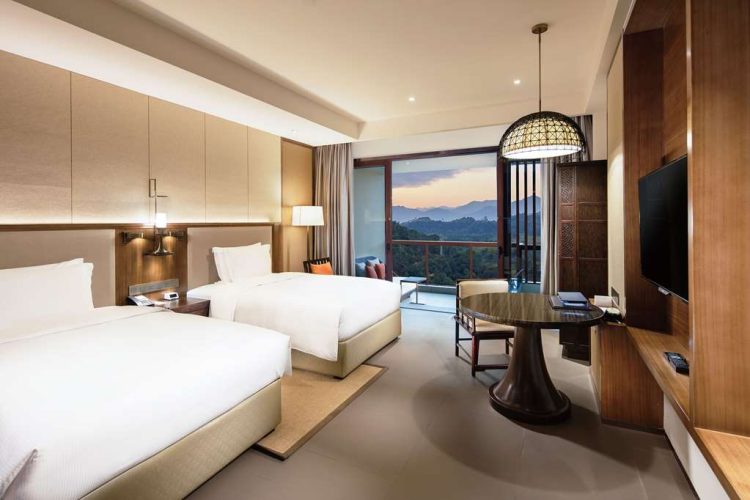 Guest room