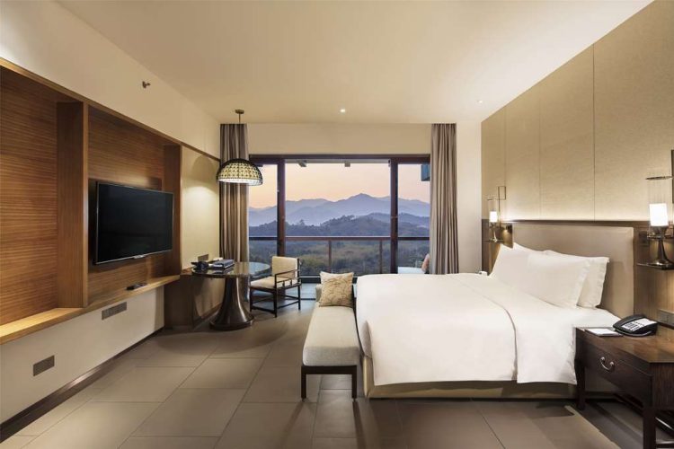 Guest room