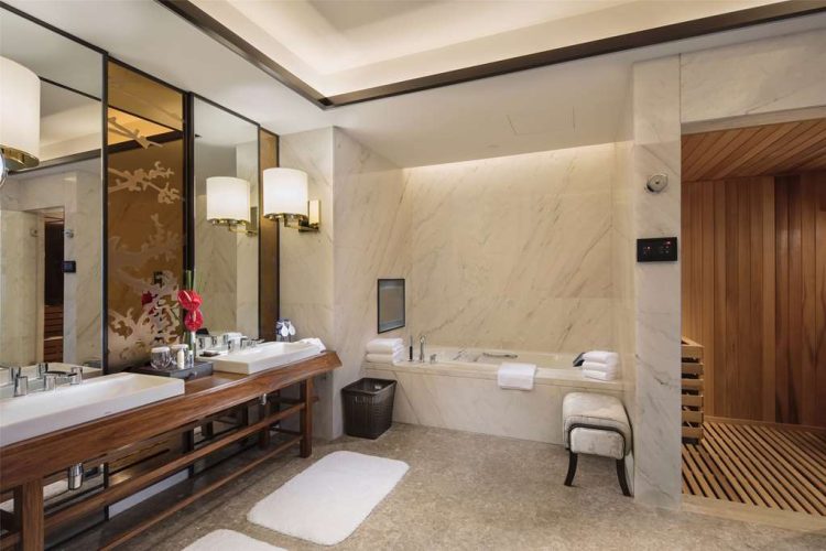 Guest room bath