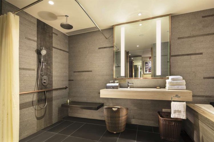 Guest room bath