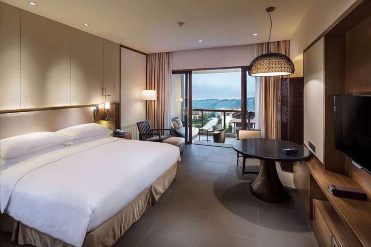 Guest room