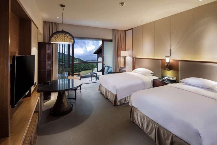 Guest room