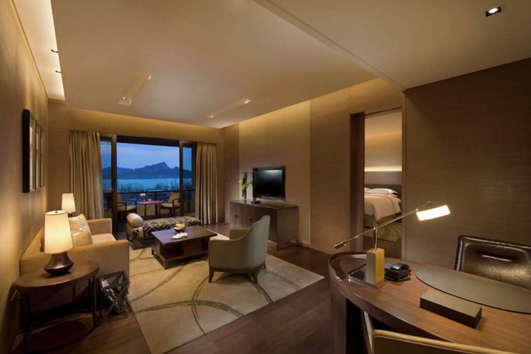 Guest room