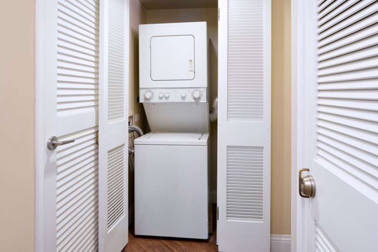 Aston Waikiki Beach Tower - Washer Dryer