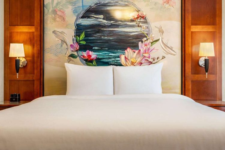 Guest room