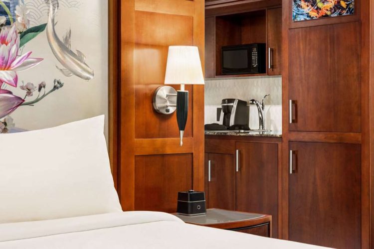 Guest room