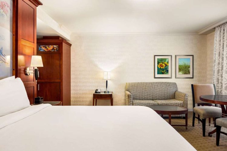 Guest room