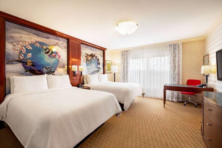 Guest room