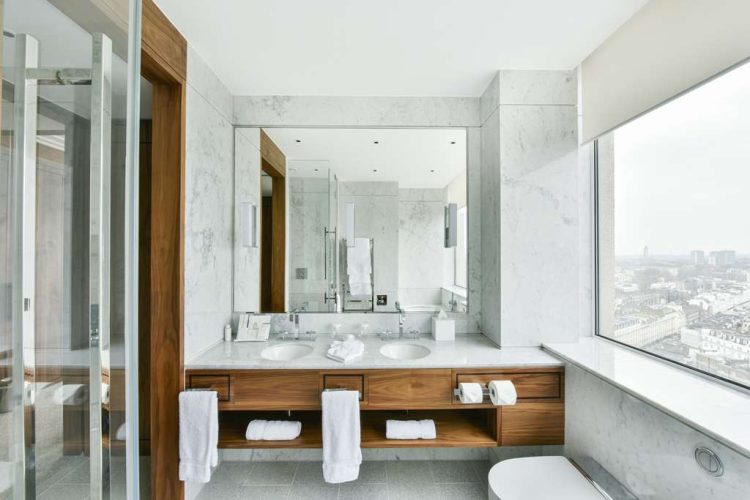 Lancaster Bathroom
