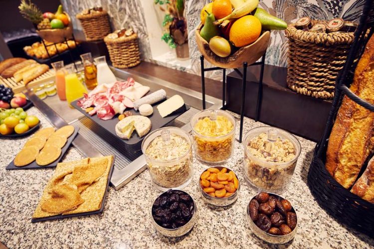 Petit D jeuner Buffet