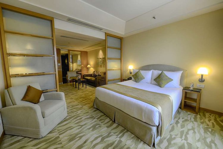 Service Apartment
