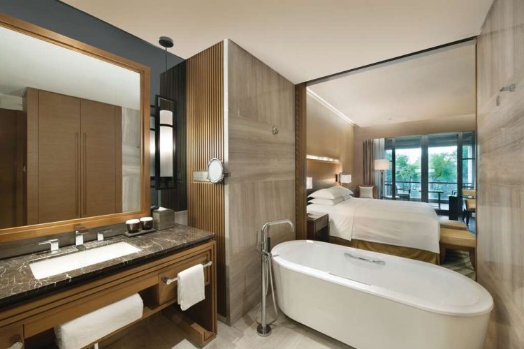 Guest room