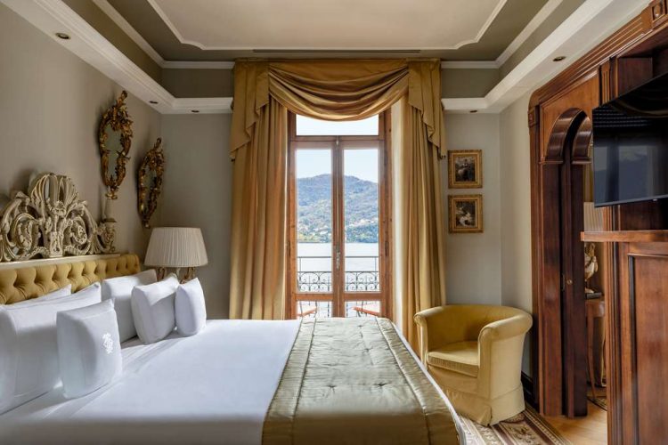 Signature Suite bedroom