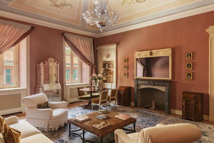 Suite Agnese in the Villa living room