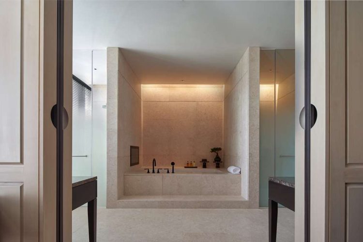 Ruma Suite Bath
