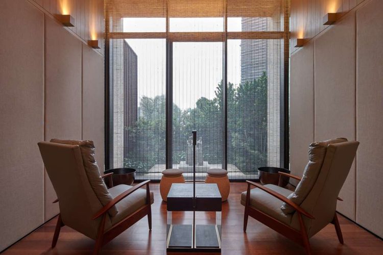 UR SPA Waiting Room
