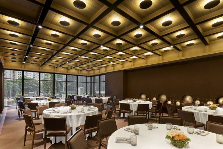 Bilik I Round Table