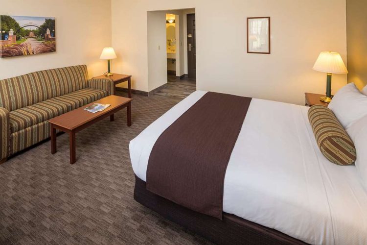 Guest room