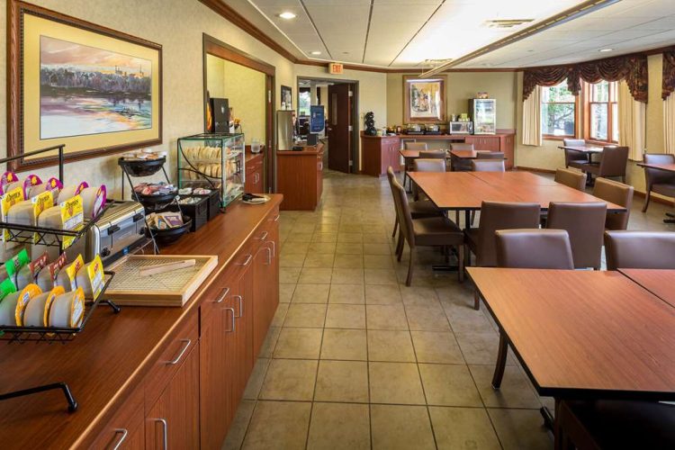 Breakfast area