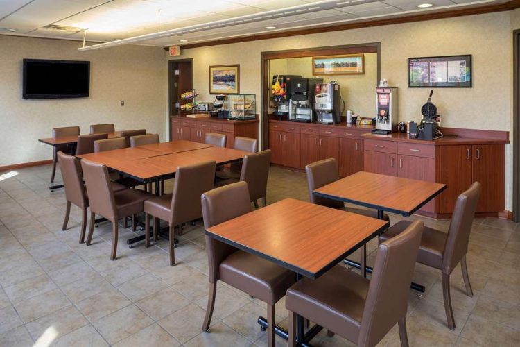Breakfast area
