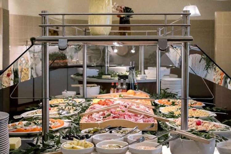 Buffet Lunch M&E