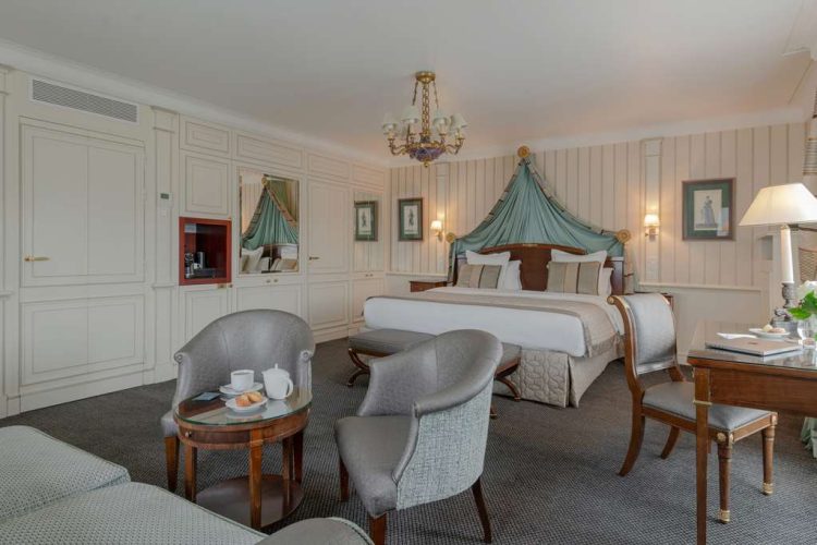 Junior Suite Avenue