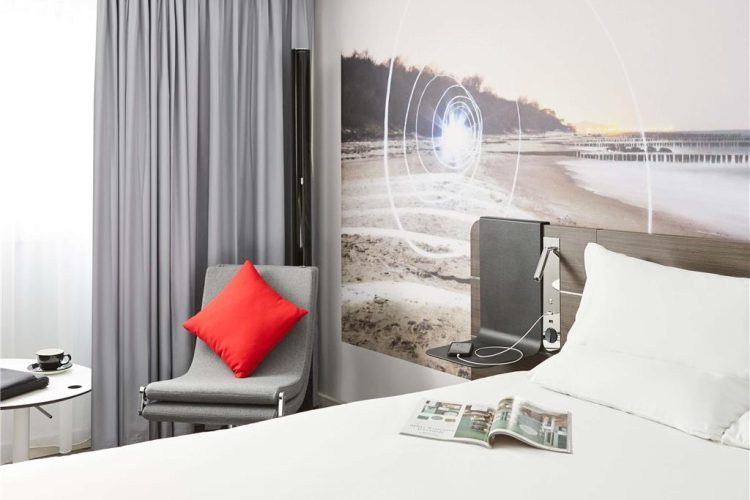 Guest room