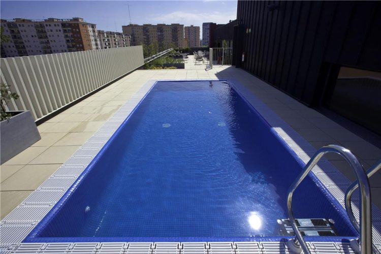 RooftopPool