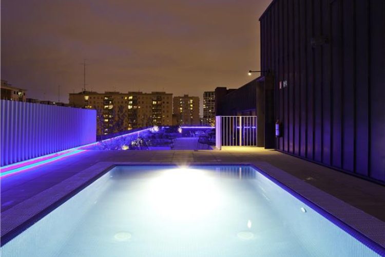 RooftopPool