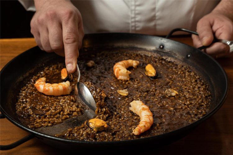 Catalonia Ramblas restaurant Pelai