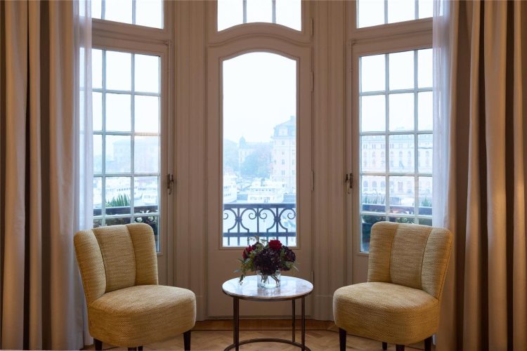 Deluxe Seaview Room